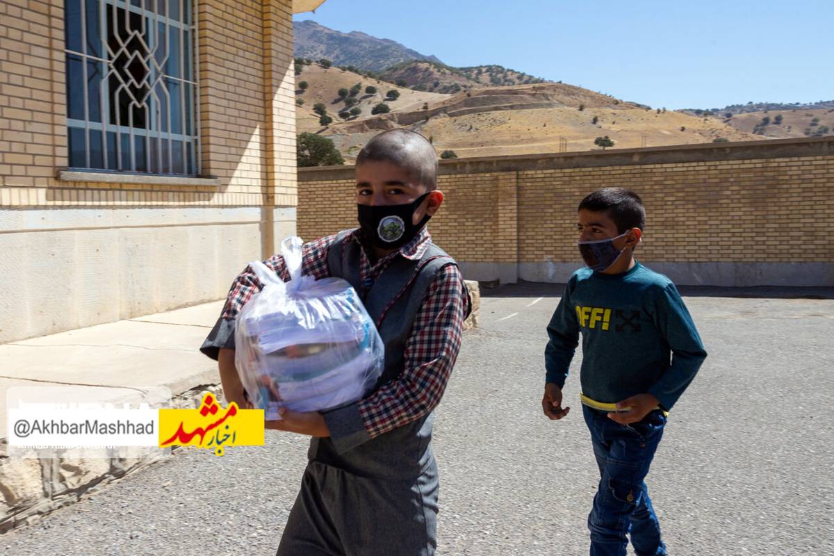 مدارس سنگی با بیش از ۱۰ دانش‌آموز در کلات حذف می‌شوند