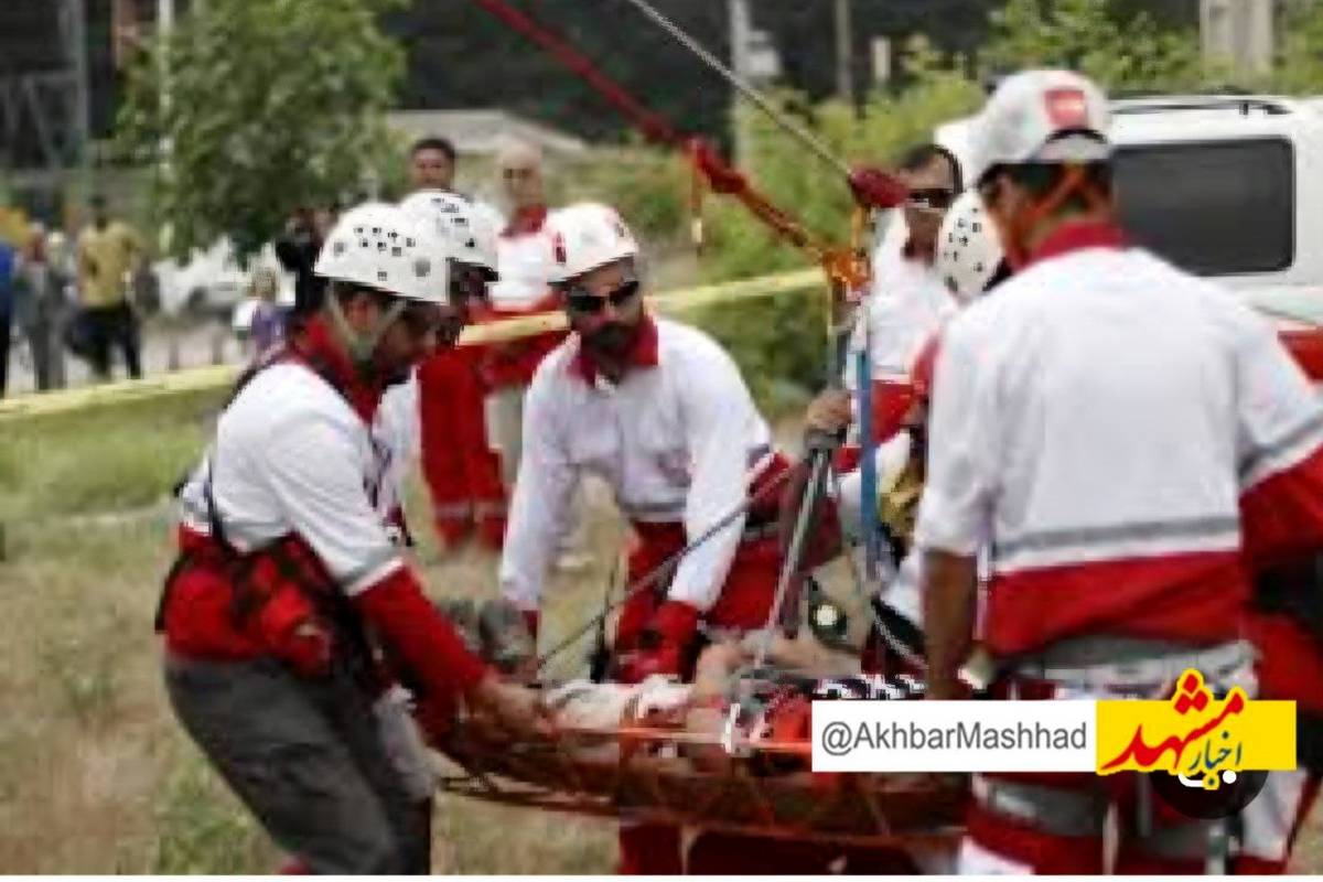 نشت گاز در یکی از هتل‌های مشهد؛ حادثه‌ای با انتقال ۱۴ نفر به بیمارستان