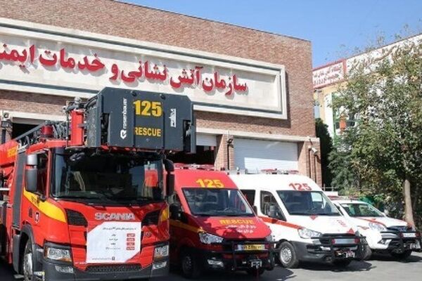 آماده‌باش کامل آتش‌نشانی مشهد برای چهارشنبه‌سوری ۱۴۰۴ | استقرار خودرو‌ها در نقاط پرخطر شهر مشهد 