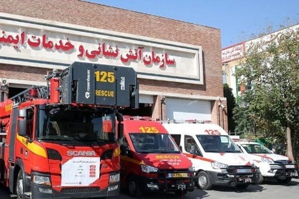 آماده‌باش کامل آتش‌نشانی مشهد برای چهارشنبه‌سوری ۱۴۰۴ | استقرار خودرو‌ها در نقاط پرخطر شهر مشهد 