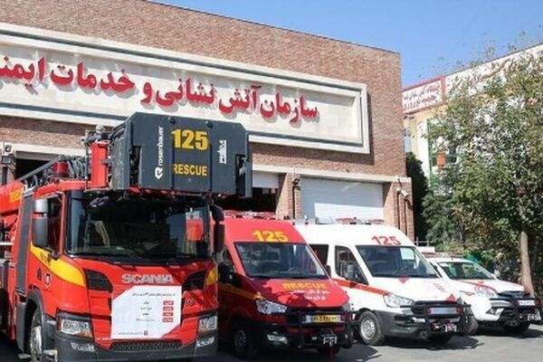 آماده‌باش کامل آتش‌نشانی مشهد برای چهارشنبه‌سوری ۱۴۰۴ | استقرار خودرو‌ها در نقاط پرخطر شهر مشهد 