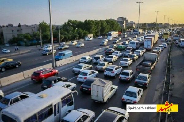 ترافیک در ورودی و خروجی‌های خراسان رضوی سنگین است