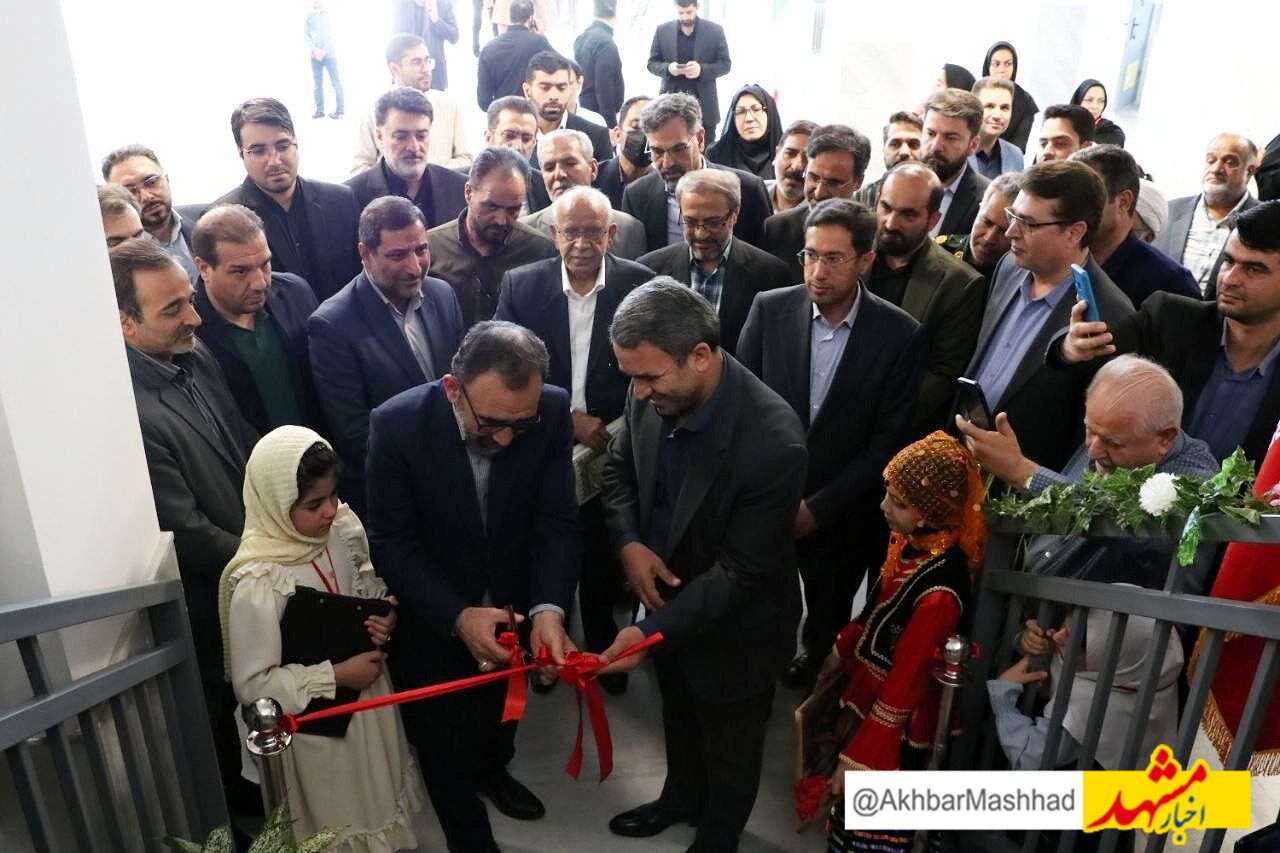 برگزاری آیین افتتاح دبستان المهدی نوین با حضور استاندار خراسان رضوی و معاون وزیر آموزش و پرورش 
