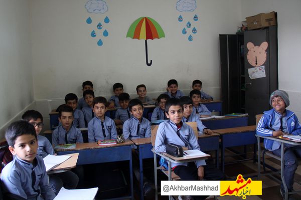 ۳۵ مدرسه متخلف در مشهد شناسایی شدند / سرانه آموزشی دولتی تنها ۲۵۰۰ تومان در سال