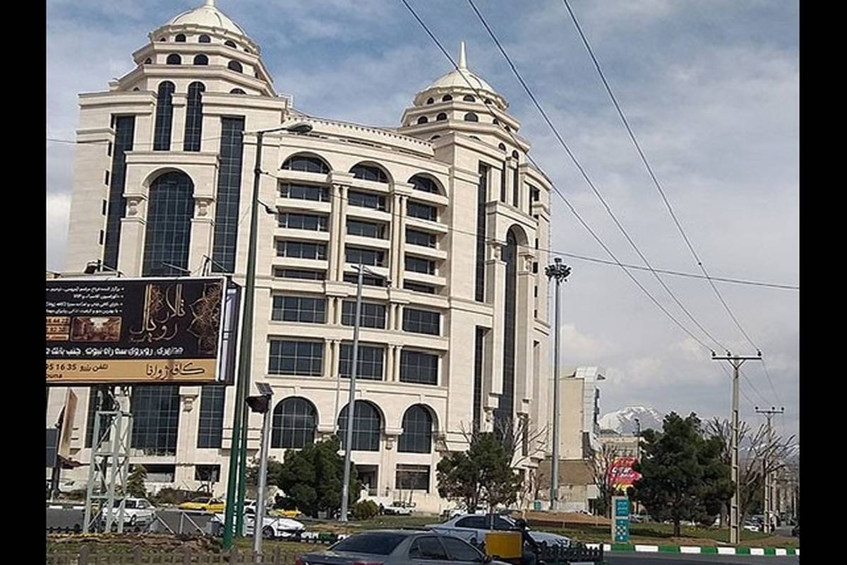 قالیشویی در عظیمیه کرج: راهنمای انتخاب بهترین خدمات شستشوی فرش