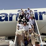 بازگشت هوایی حجاج ایرانی باقیمانده در عربستان از طریق فرودگاه مشهد
