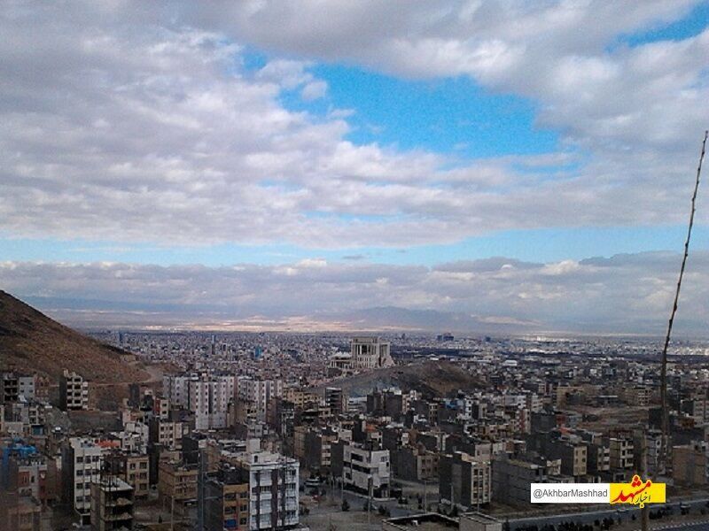 پیش‌بینی هواشناسی مشهد و خراسان رضوی امروز (دوشنبه، یکم دی ماه ۱۴۰۴) | پایداری جو و افزایش تدریجی دما در استان