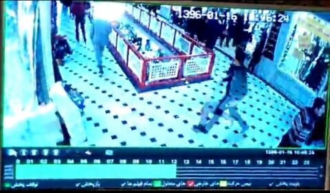 واکنش مردم حین وقوع زلزله در پاساژ فردوسی چهار راه خسروی مشهد