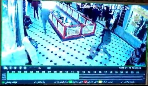 واکنش مردم حین وقوع زلزله در پاساژ فردوسی چهار راه خسروی مشهد