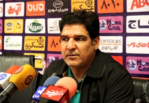 سرمربی تیم فوتبال پدیده :شرمنده هواداران شدیم