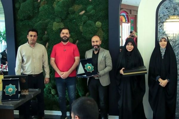 تجلیل از حسین یوسفی در ویژه‌برنامه «ستارگان خبرفوری»