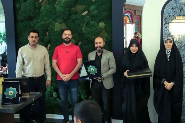 تجلیل از حسین یوسفی در ویژه‌برنامه «ستارگان خبرفوری»