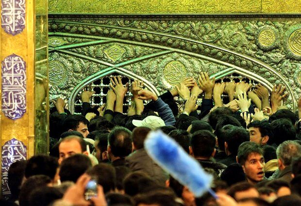 ۱۲۰۰ زائر زیارت اولی به حرم مطهر رضوی مشرف شدند