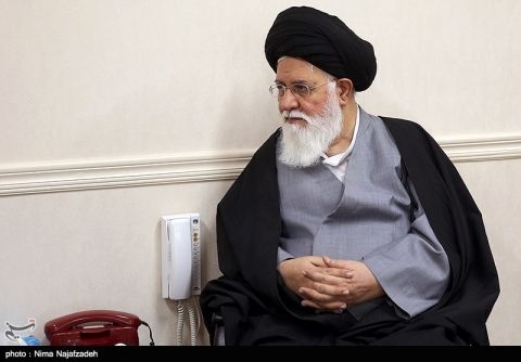 از روزی که امام جمعه شدم، جریان خاصی را حمایت نکردم/ نه کاندیدا دارم و نه شخصی کاندیدای من است