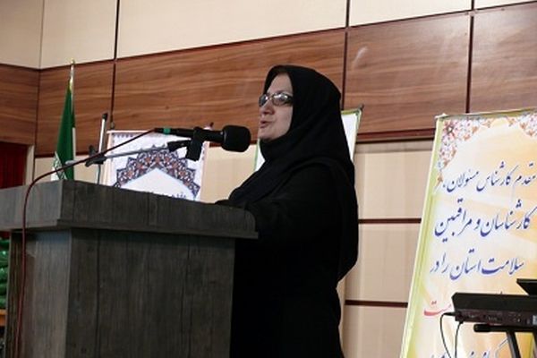 دانش آموزان سفیران سلامت در جامعه