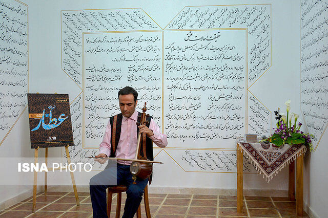 نگاه هنرمند باید روبه جلو باشد