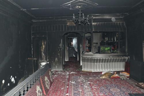 ساختمان مسکونی در مشهد طعمه حریق شد