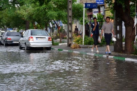 وقوع 13 حادثه مرتبط با بارش باران در مشهد