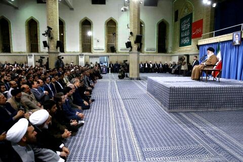معنوی‌ترین برنامه کشوری معلمان دیدار با مقام معظم رهبری است