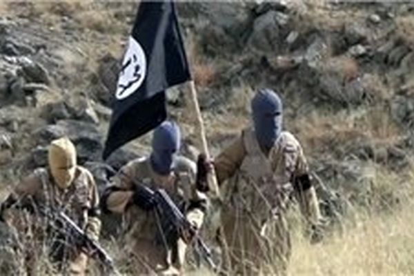 حمله داعش به پایگاه نظامی در مرز ایران