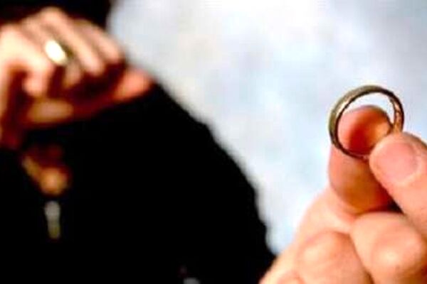 سازش 30 درصد زوج های متقاضی طلاق در خراسان رضوی