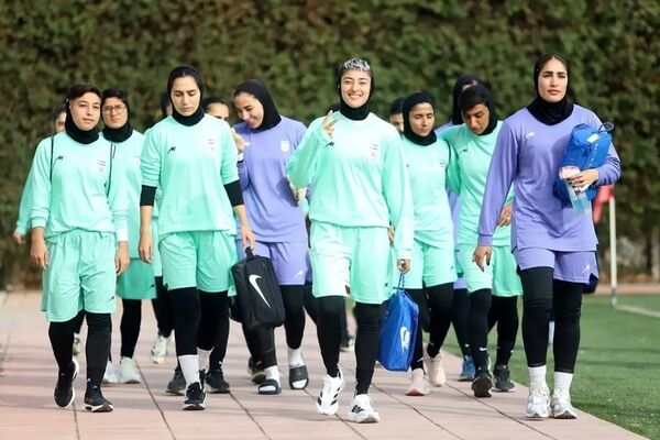 تاریخ و ساعت مسابقه فوتبال بانوان ایران و استرالیا در جام ملت‌های آسیا | نام ایران، تنها دلیل جنگیدن بانوان