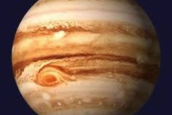 یک سیاره بزرگ و عجیب پیدا شد