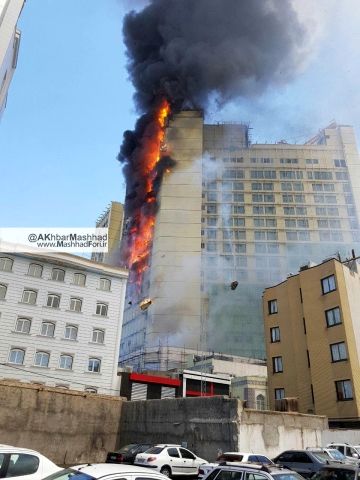 اولین فیلم از آتش سوزی اطراف حرم مطهر رضوی