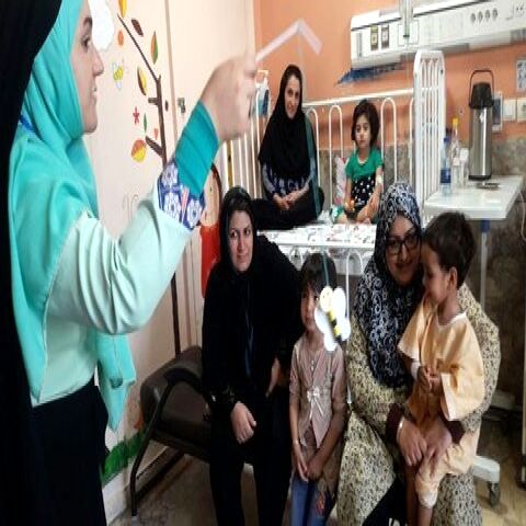 قاصدک‌های قصه گو بر بالین بیماران و کودکان