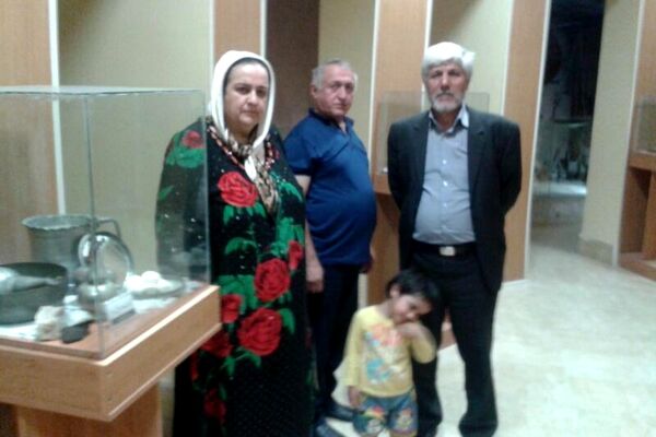 گردشگران تاجیک در تایباد