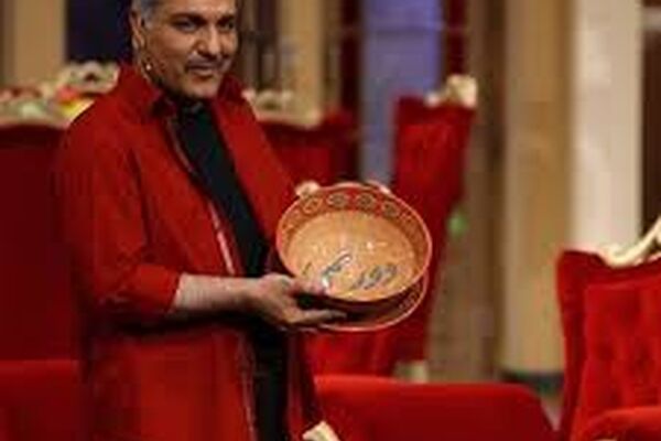 کنایه مهران مدیری در برنامه دورهمی به روزنامه قانون