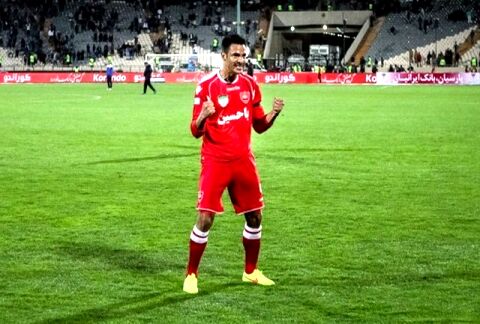 بازگشت مدافع اسبق و سرشناس پرسپولیس به ایران