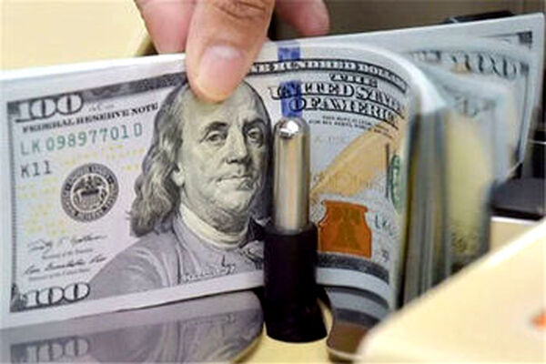 تحرک دوباره قیمت دلار / سکه در مسیر کاهش