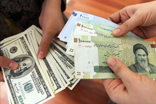 نوسان نرخ ارز طبیعی است/مشکلی برای انتقال وجوه از چین نداریم