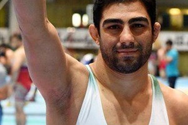 انتقام زودهنگام حسین خانی از فرانسوی ها