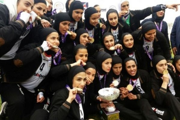 قهرمان فصل قبل رقابت‌های لیگ فوتبال بانوان در آستانه انحلال قرار دارد!