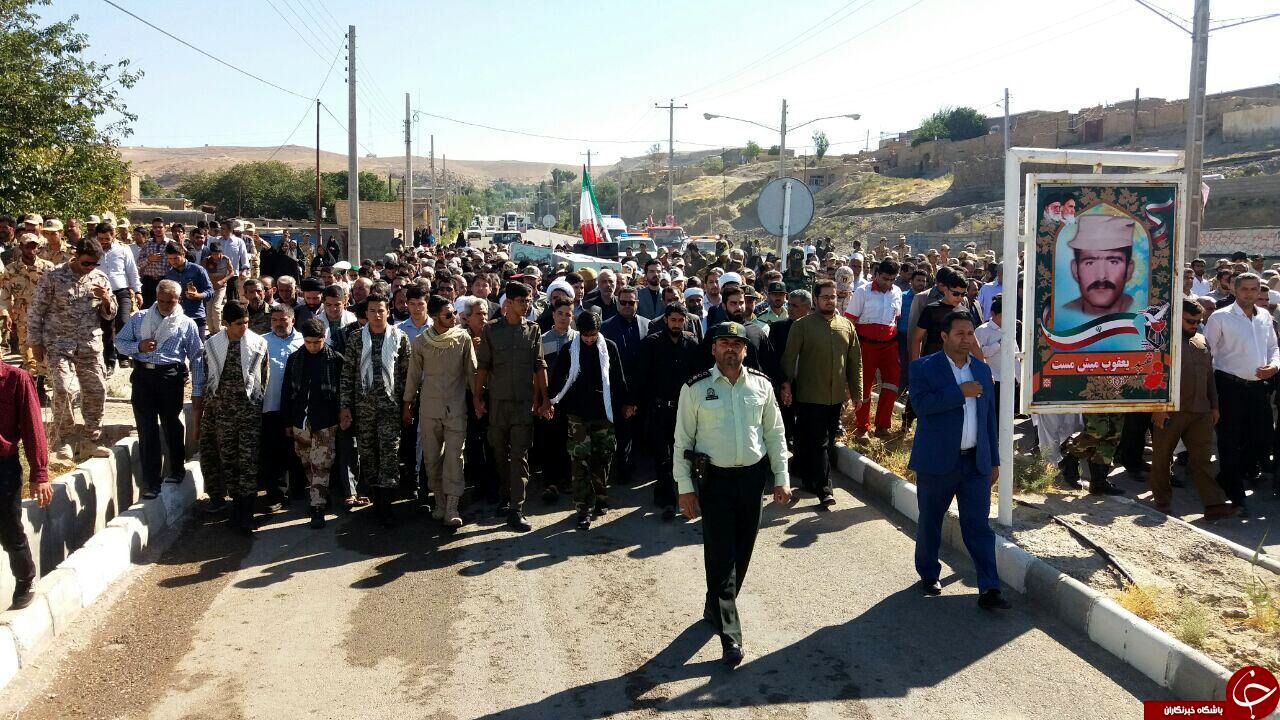 تشییع شهدای گمنام در شهر مزداوند سرخس