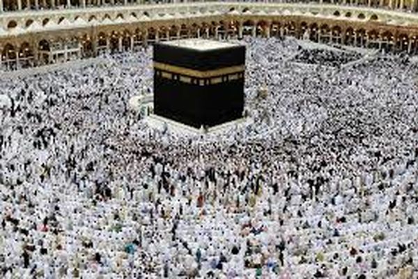 پیام مهم رهبر انقلاب به حجاج بیت الله الحرام