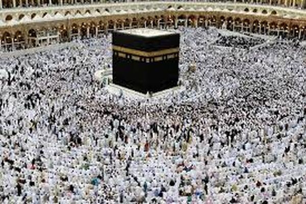 پیام مهم رهبر انقلاب به حجاج بیت الله الحرام