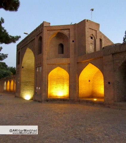 کاروانسرای شاه عباسی  نیشابور از بناهای دورهٔ صفویان