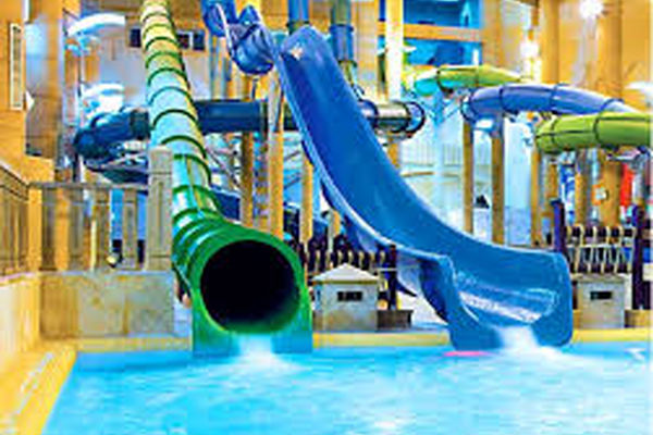 ارجاع پرونده مسمومیت ۳۵ دانش‌آموز در پارک آبی مشهد به پزشکی قانونی /احضارسرپرست دانش‌آموزان به دادسرا