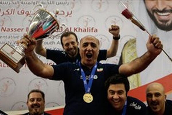واکنش تند سرمربی نوجوانان والیبال به صغرسنی