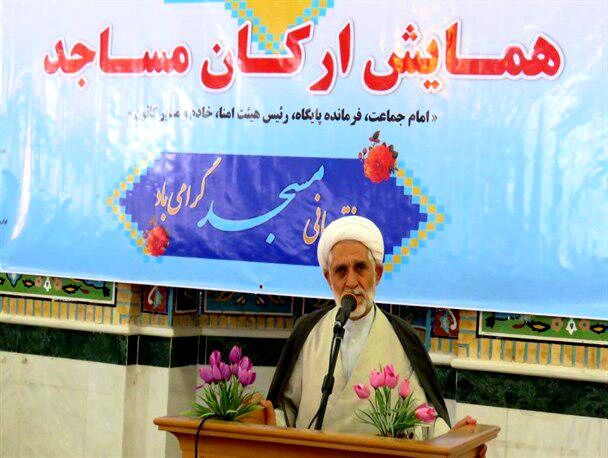 نسل جوان با پناه به مسجد از تیر‌های استکبار جهانی در امان مانده است