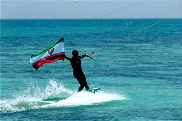 اسکی روی آب برای بانوان آزاد شد