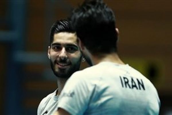 حال عجیب والیبالیستی که از سفر جا ماند!