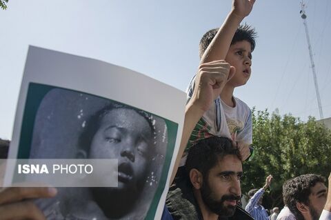راهپیمایی نمازگزاران مشهدی در حمایت از مسلمانان میانمار