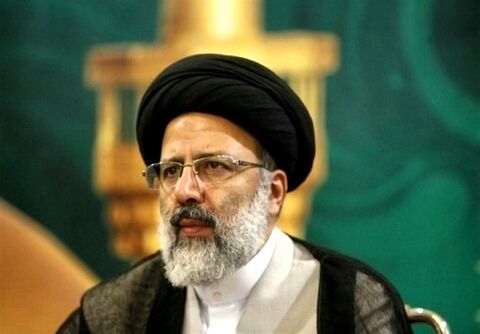 باید برای جذب مخاطب "نگاه سکولار" را به هنر وارد کرد