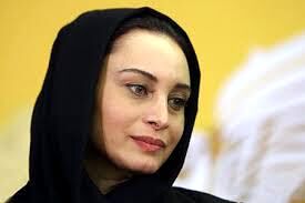 عکس پر سر و صدای خانم بازیگر در رستوران‌ لاکچری