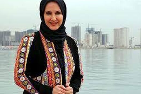 تیپ متفاوت خانم بازیگر و پسرش در خارج از کشور/عکس