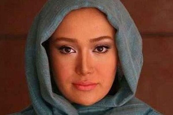 عکس متفاوت خانم بازیگر در جاده های شمال